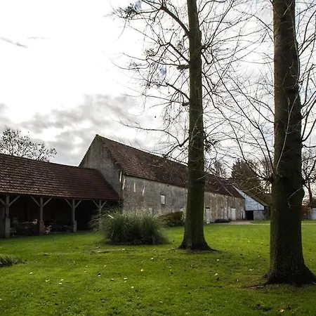 Maison De Famille Entre Et Campagne *